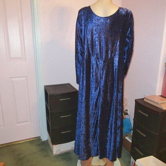 Vtg All That Jazz Velvet Maxi Dress Sze L Long Sleeves Witchy Renaissance Gothic - Picture 7 of 9